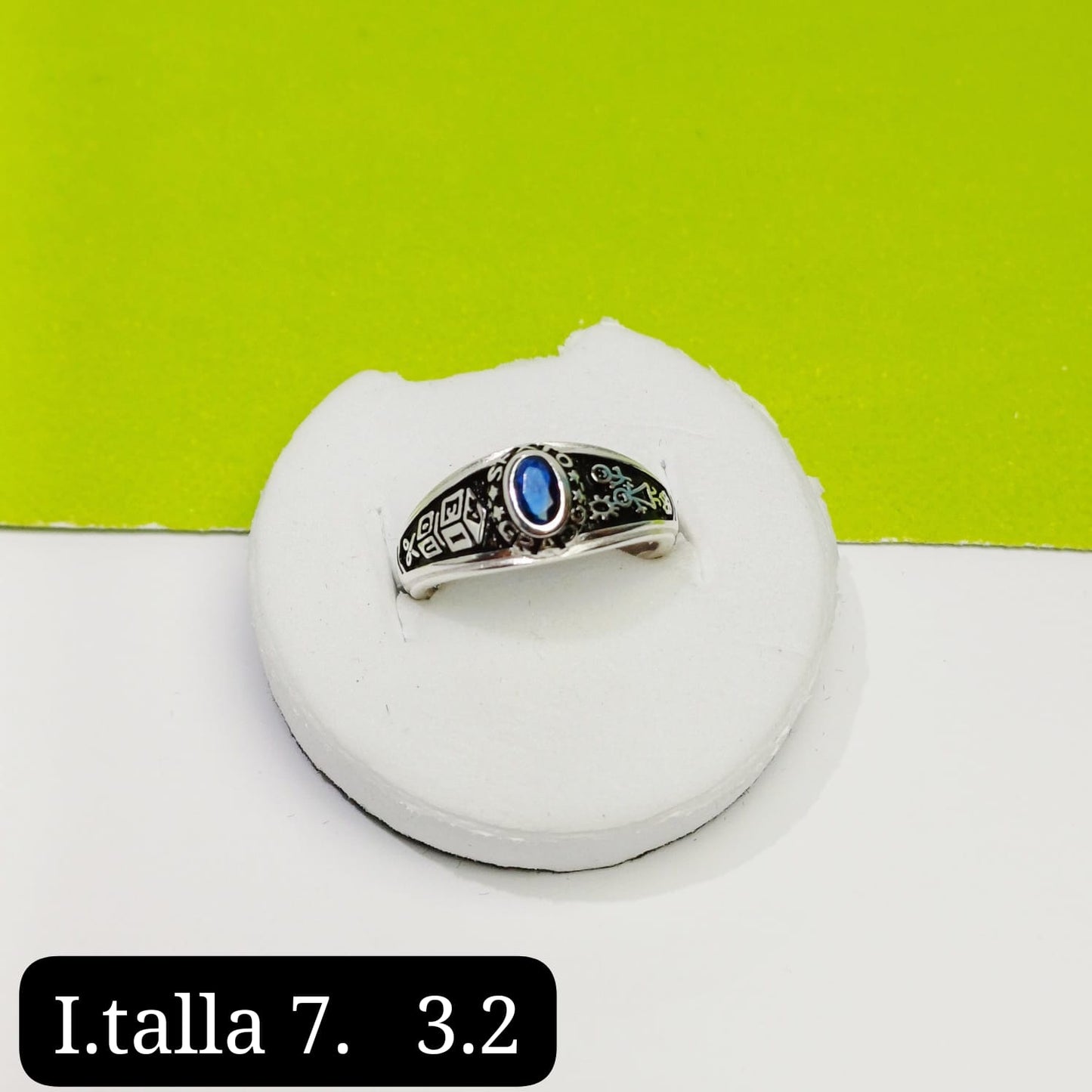 Anillo de graduación 6to grado