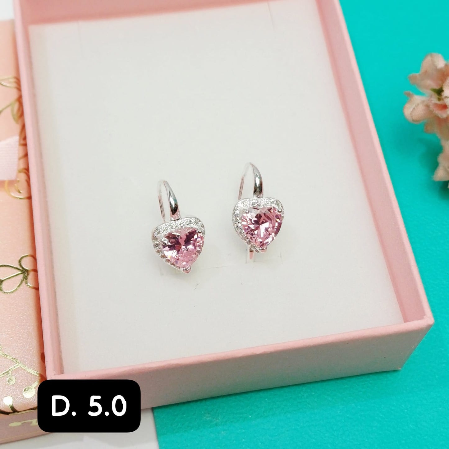 Arete de diseño de corazón