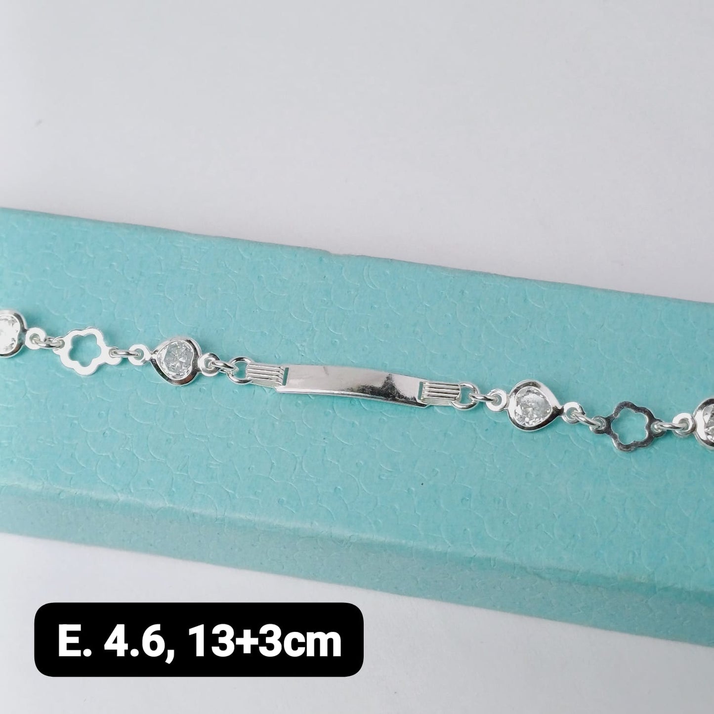 Pulsera para niña de corazón