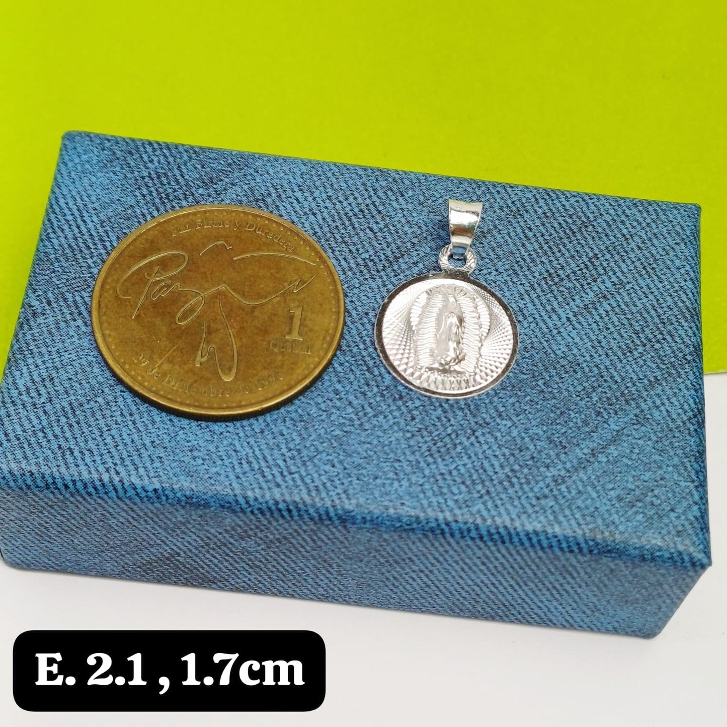 Dije de virgen de Guadalupe