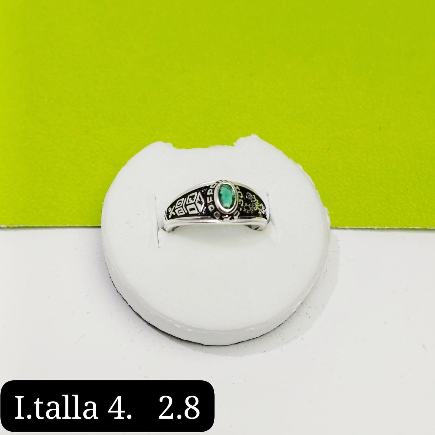 Anillo de graduación preparatoria