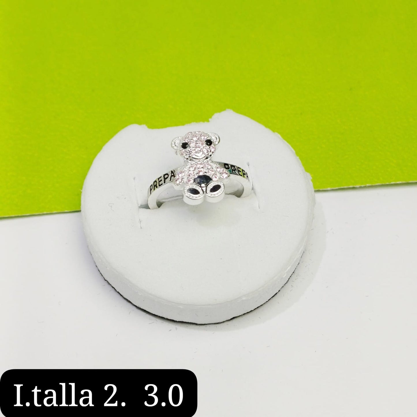 Anillo de graduación preparatoria