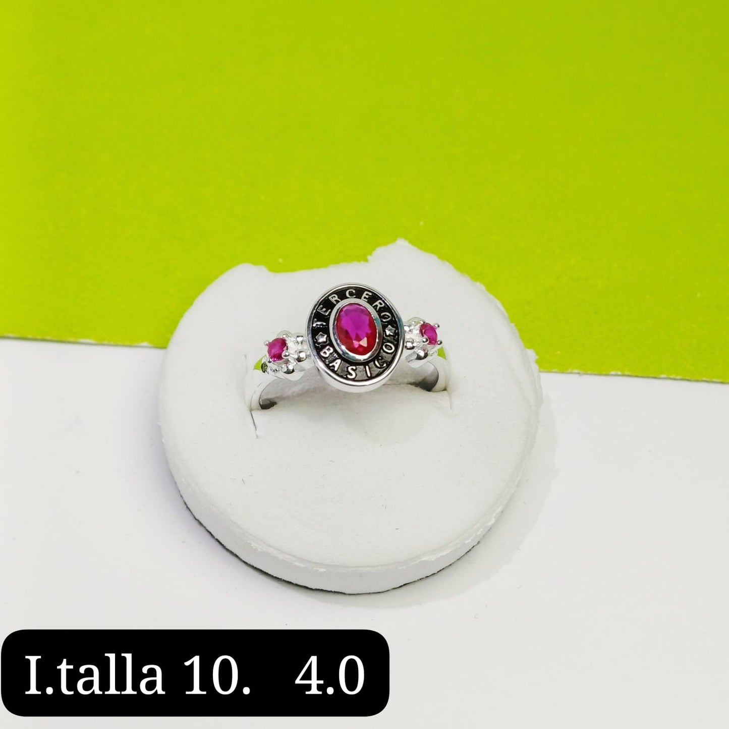 Anillo de graduación 3ro básico