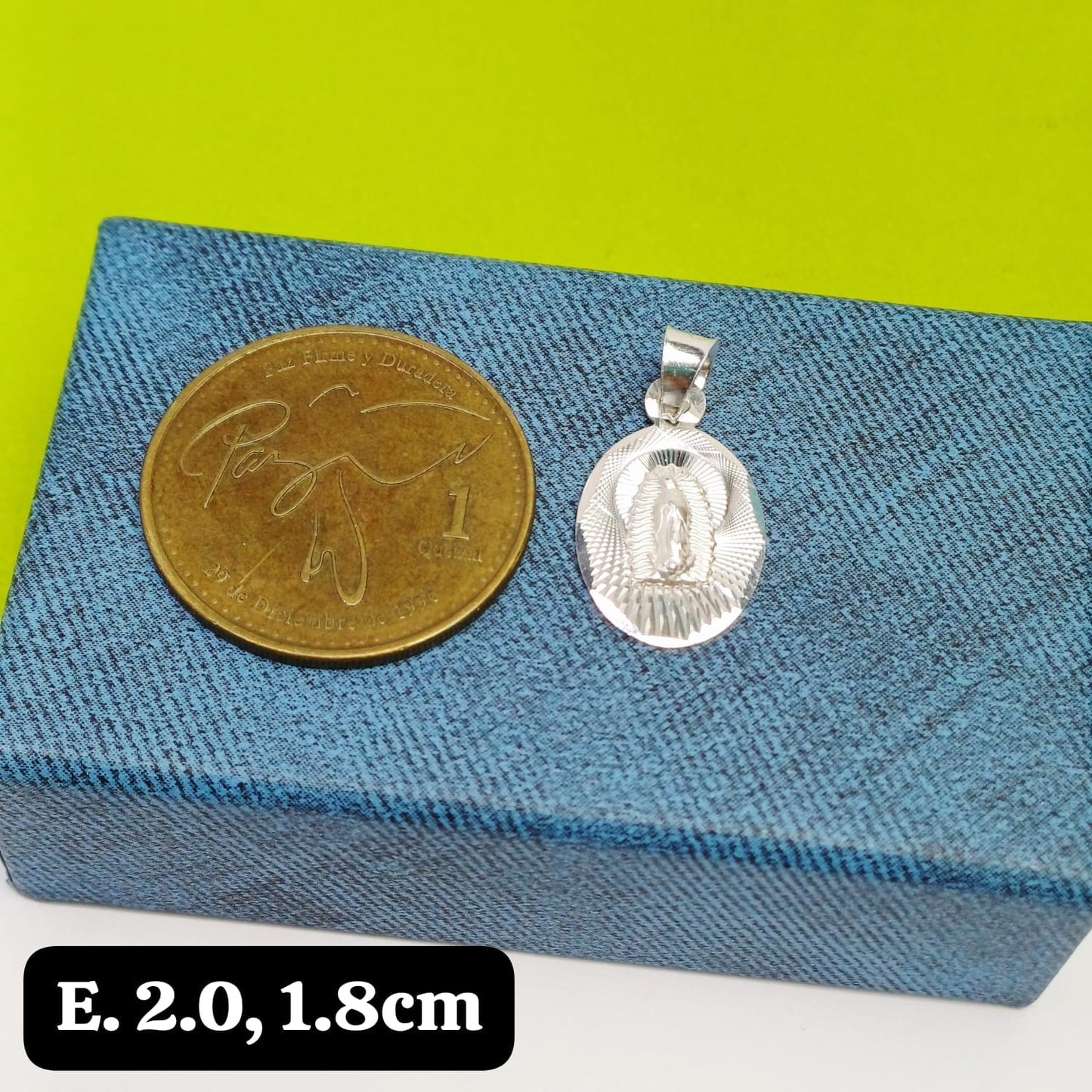 Dije de virgen de Guadalupe