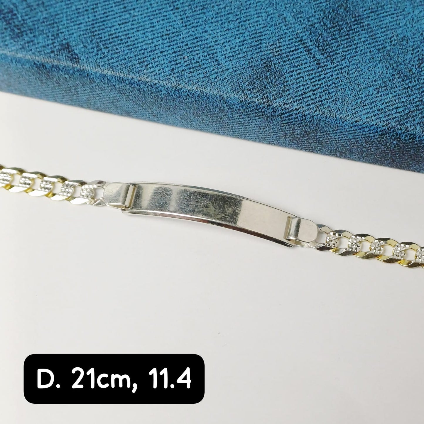 Pulsera para caballero con plancha