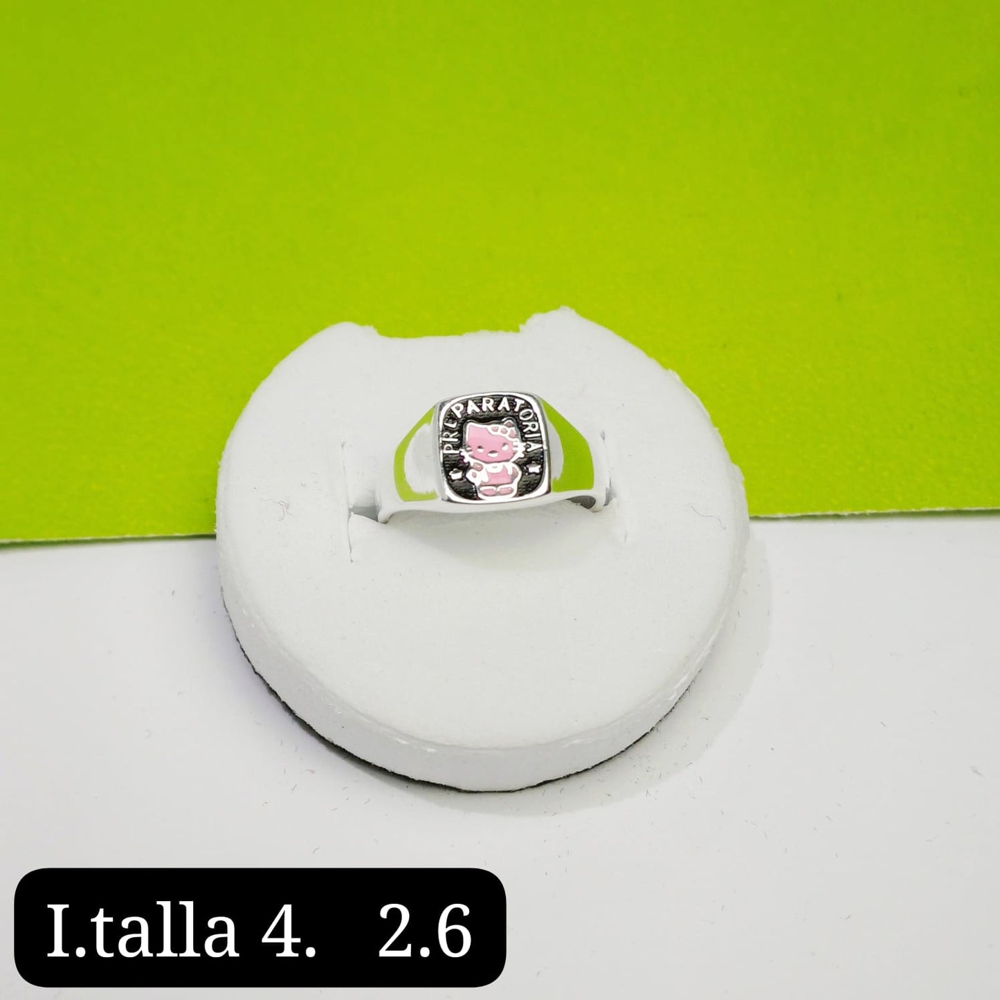 Anillo de graduación preparatoria