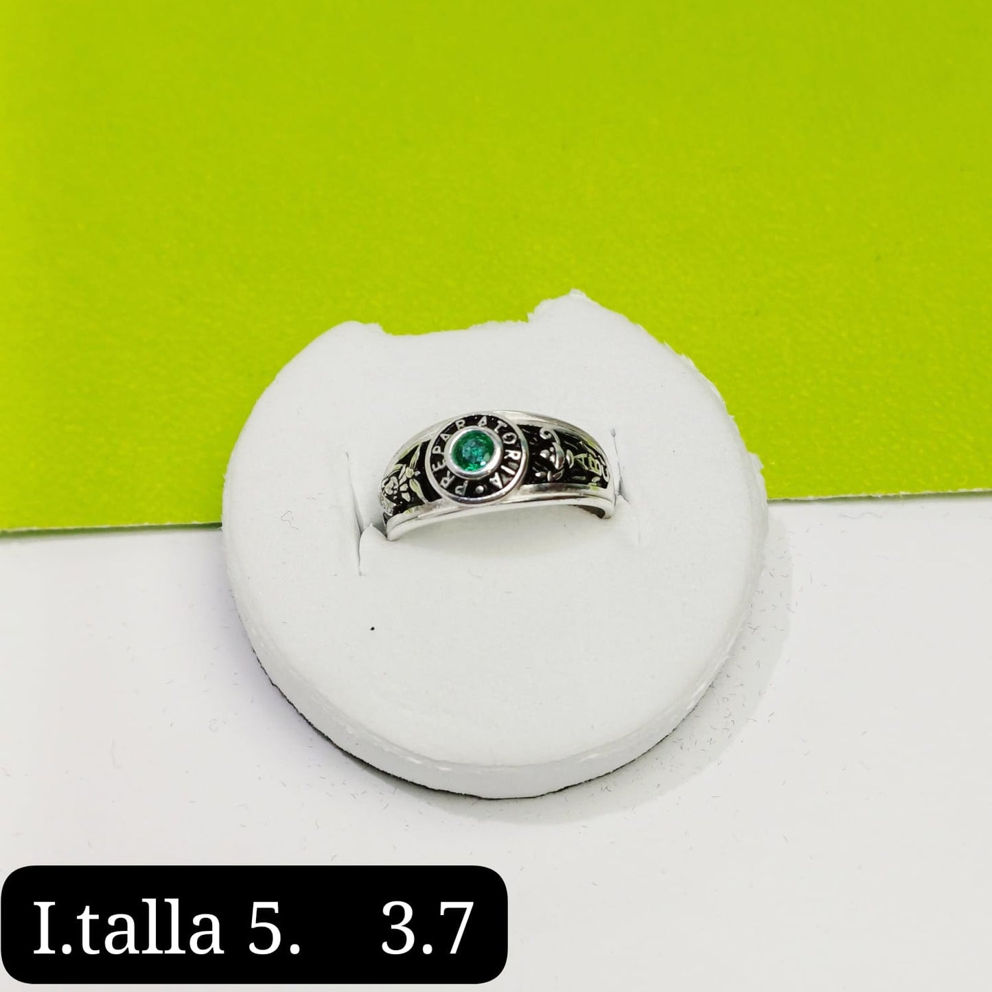 Anillo de graduación preparatoria