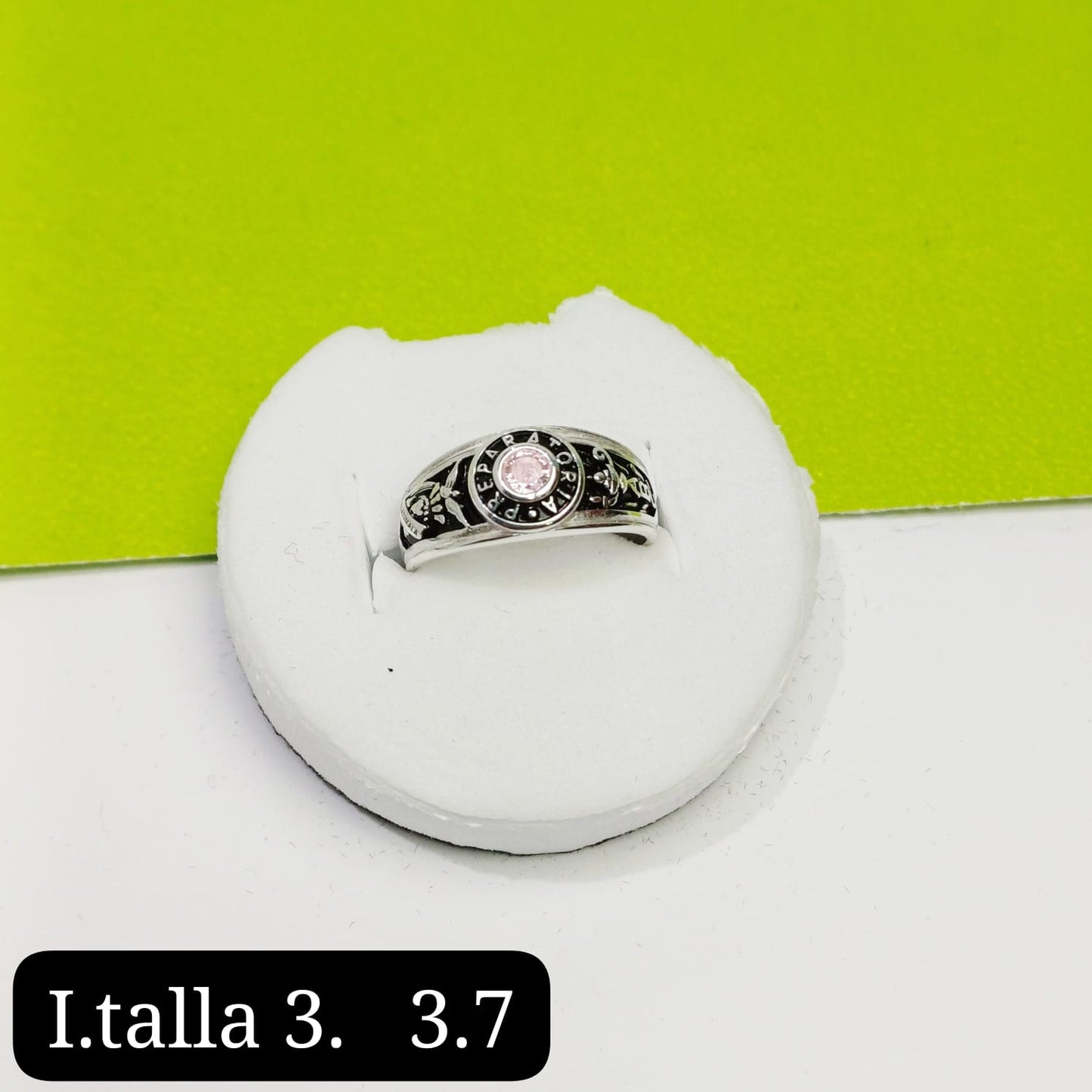 Anillo de graduación preparatoria