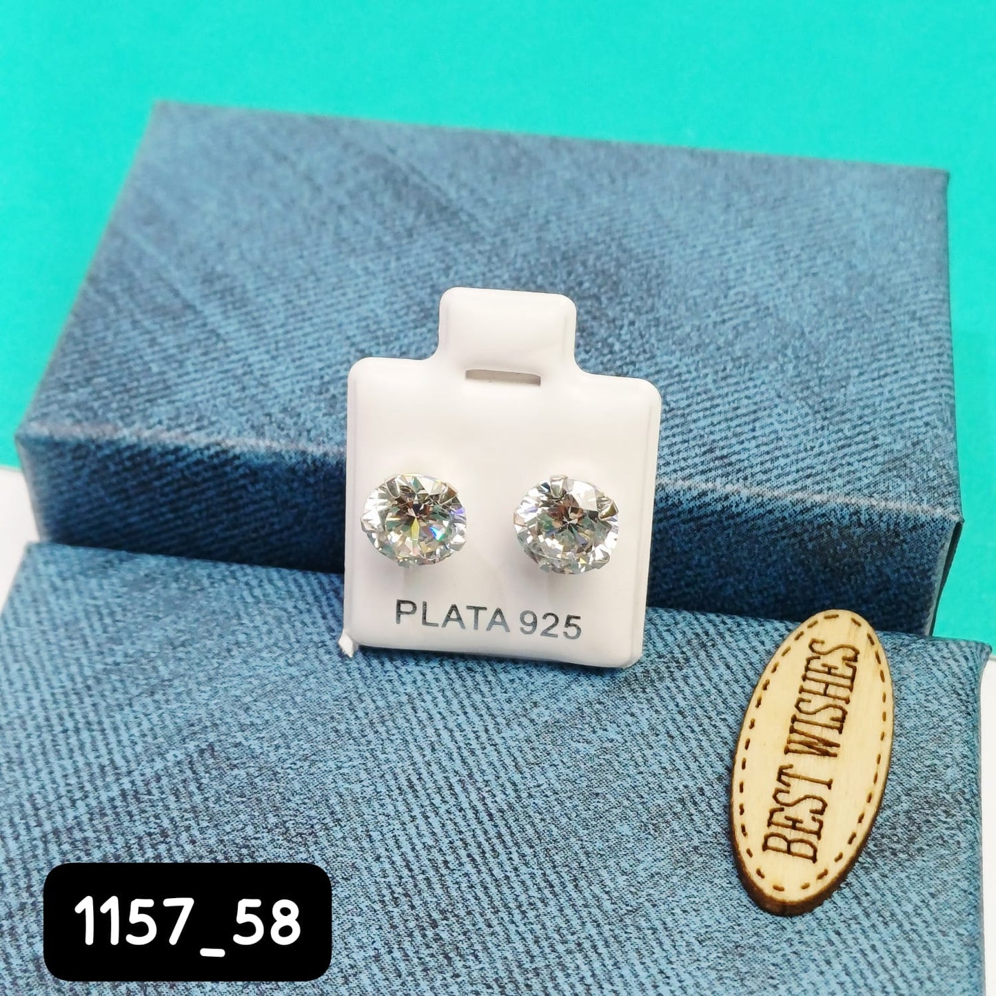 Arete de Broquel blanco