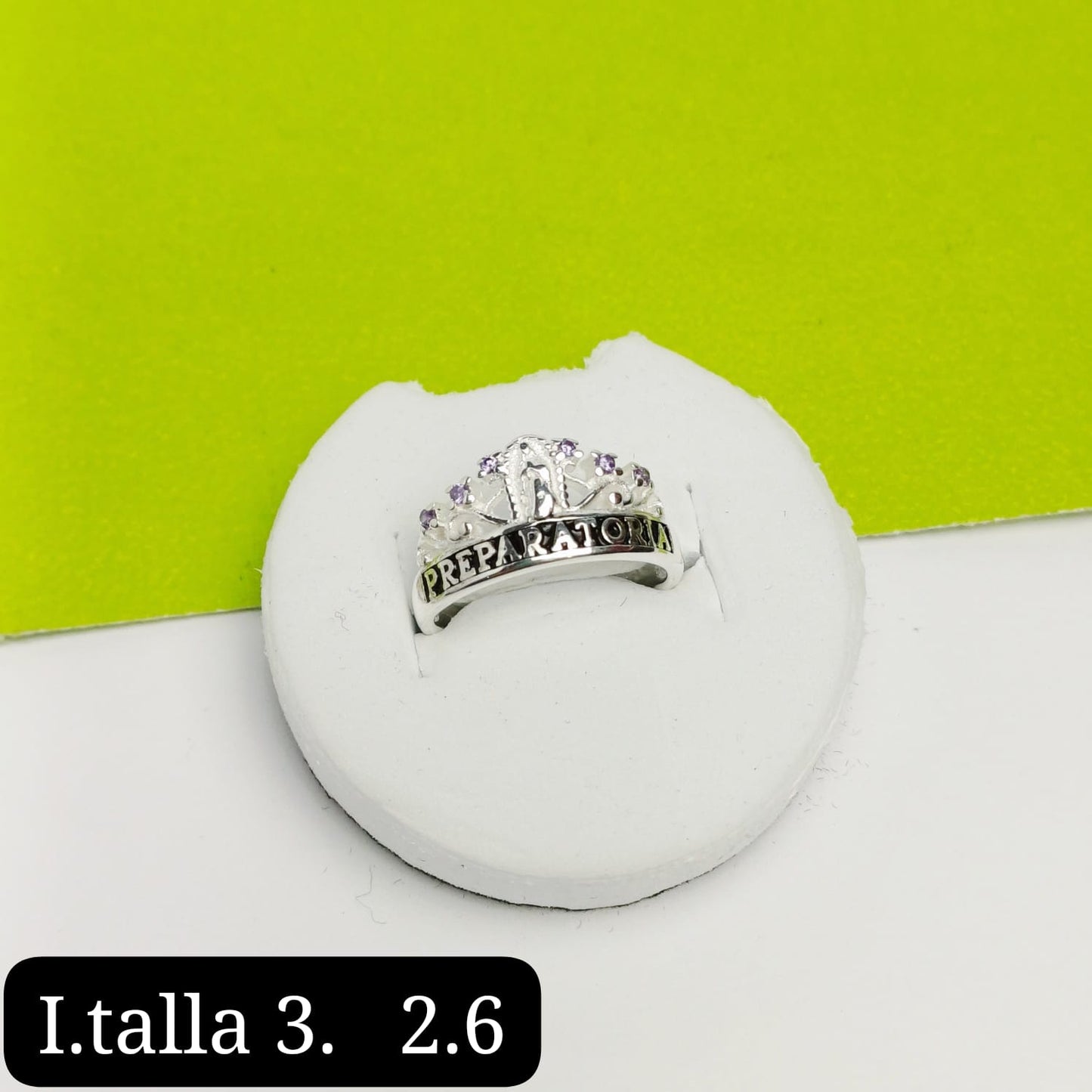 Anillo de graduación preparatoria