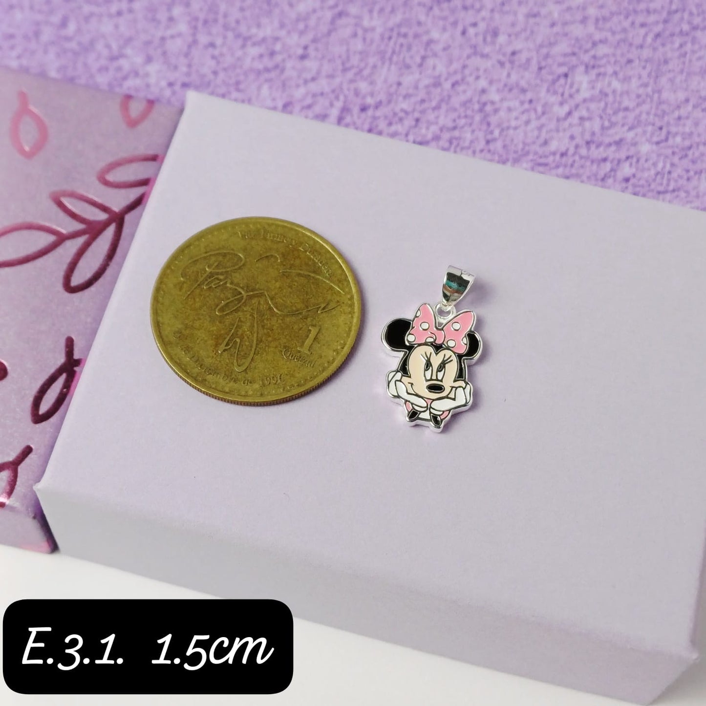Dije de Minnie mouse
