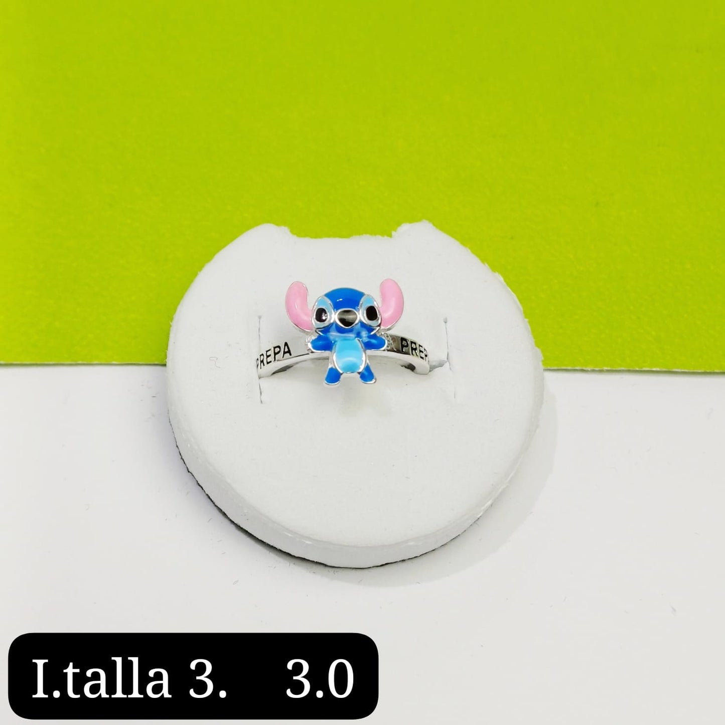 Anillo de graduación preparatoria