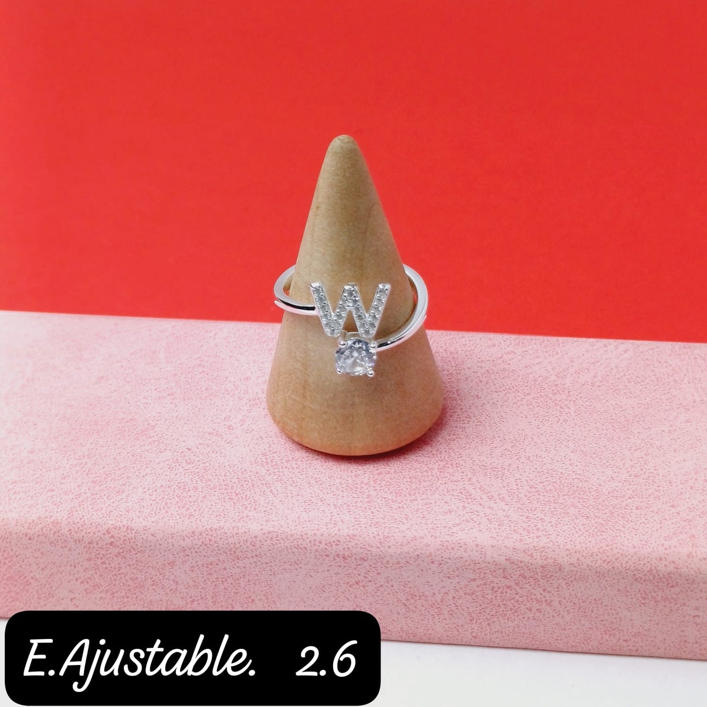 Anillo de letra "W" | 7US