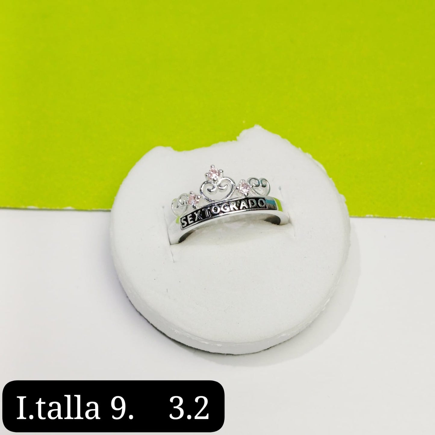 Anillo de graduación 6to grado