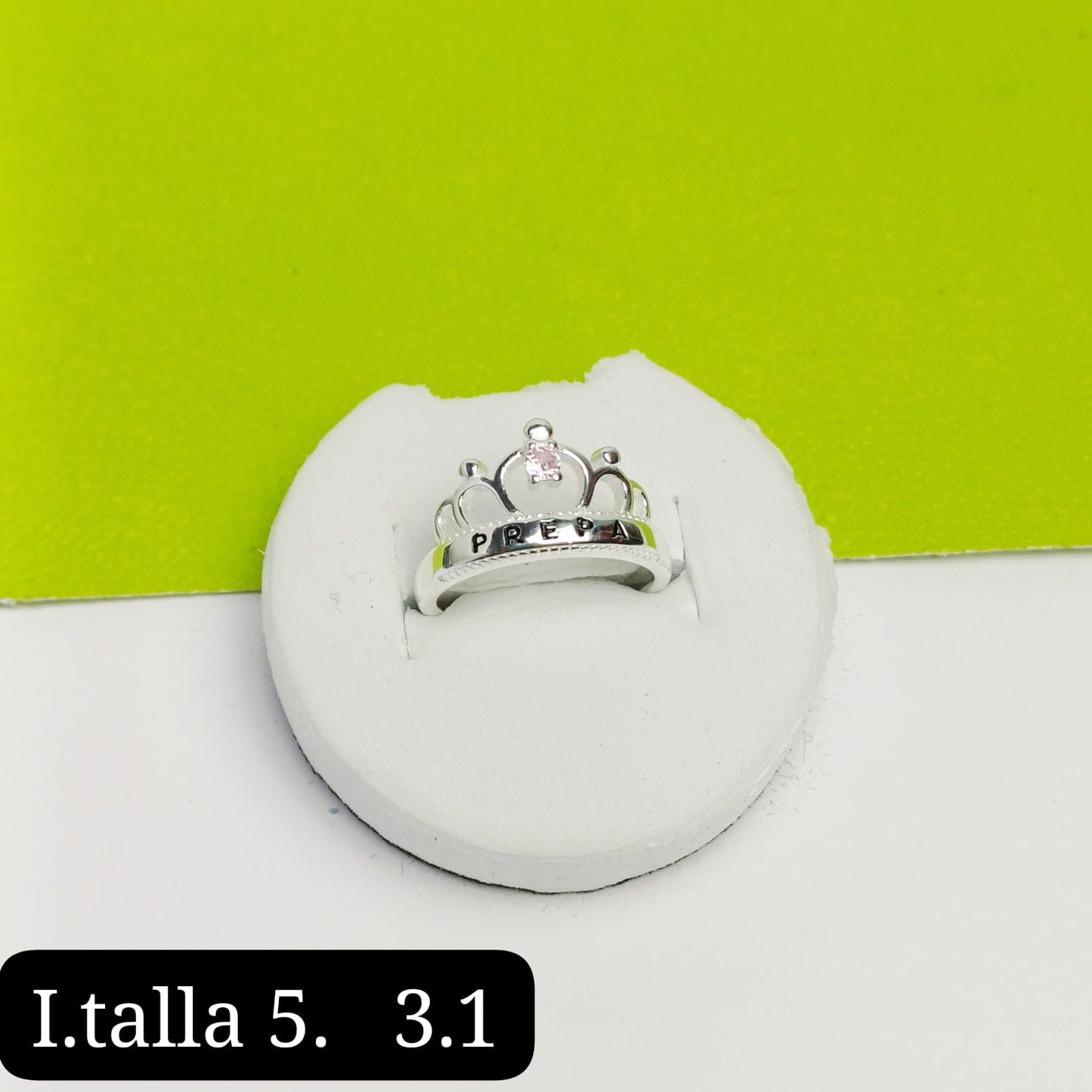 Anillo de graduación preparatoria
