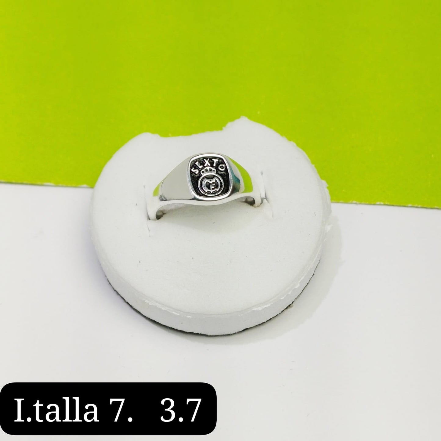 Anillo de graduación 6to grado