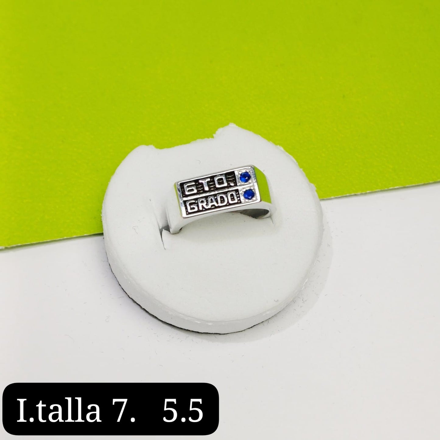 Anillo de graduación 6to grado