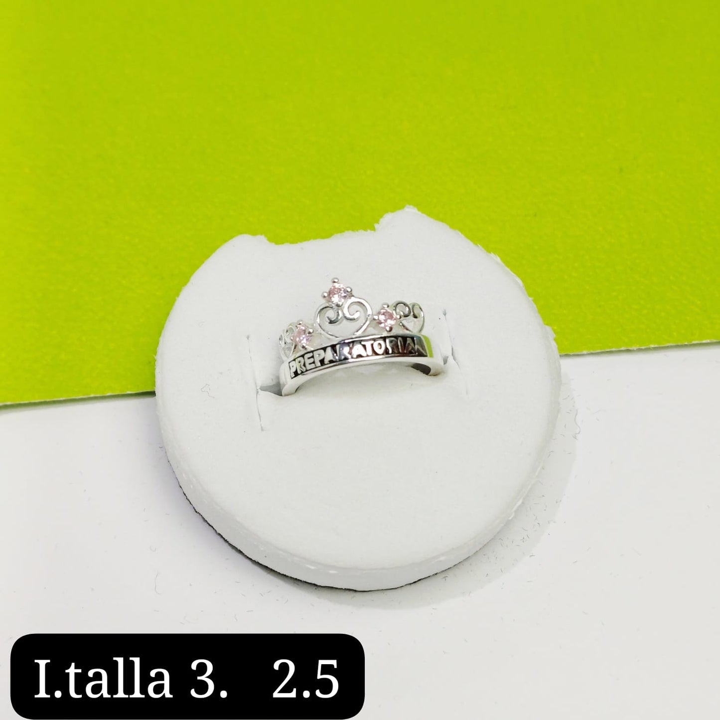 Anillo de graduación preparatoria