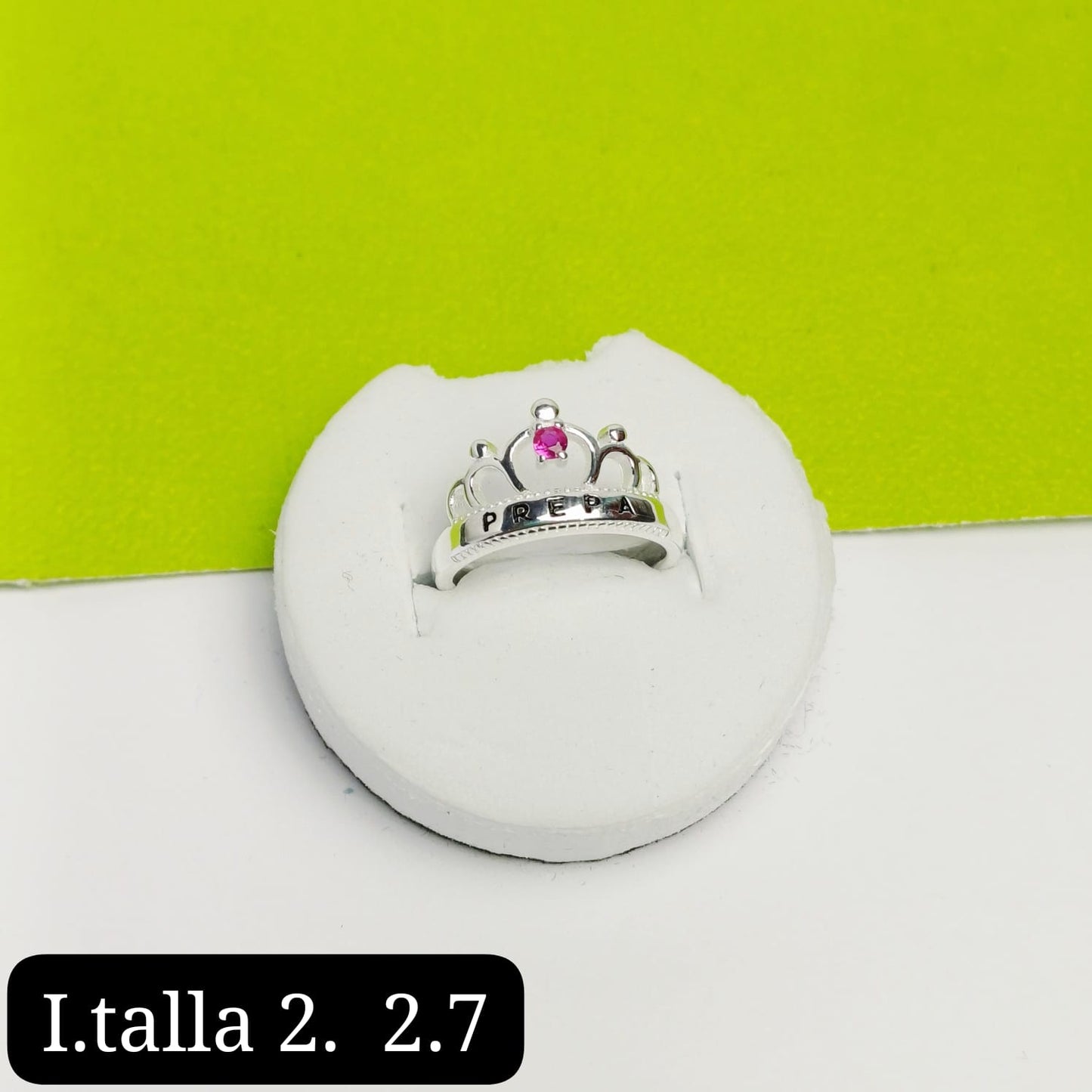 Anillo de graduación preparatoria