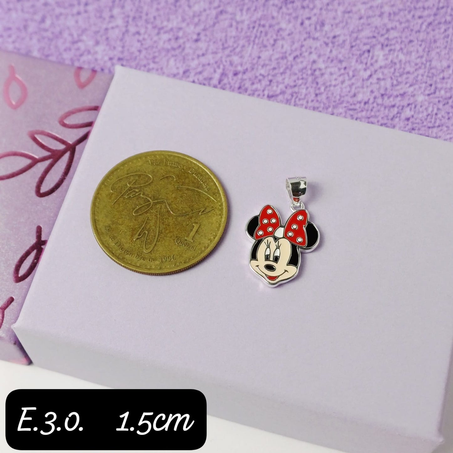 Dije de Minnie mouse