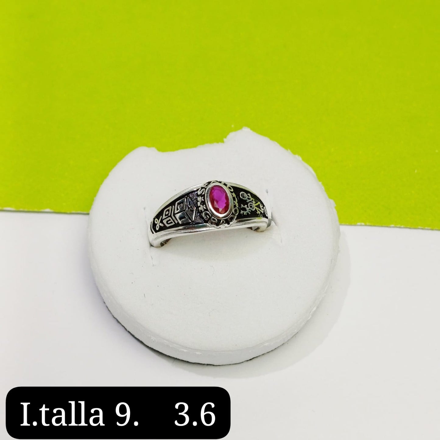 Anillo de graduación 6to grado