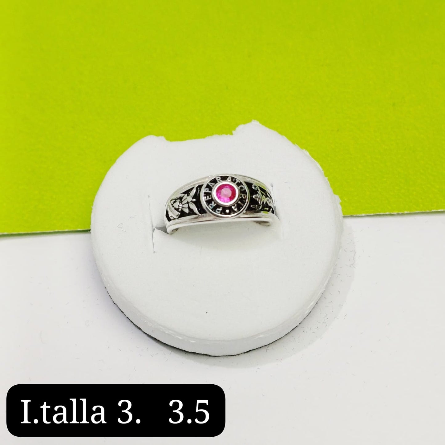 Anillo de graduación preparatoria