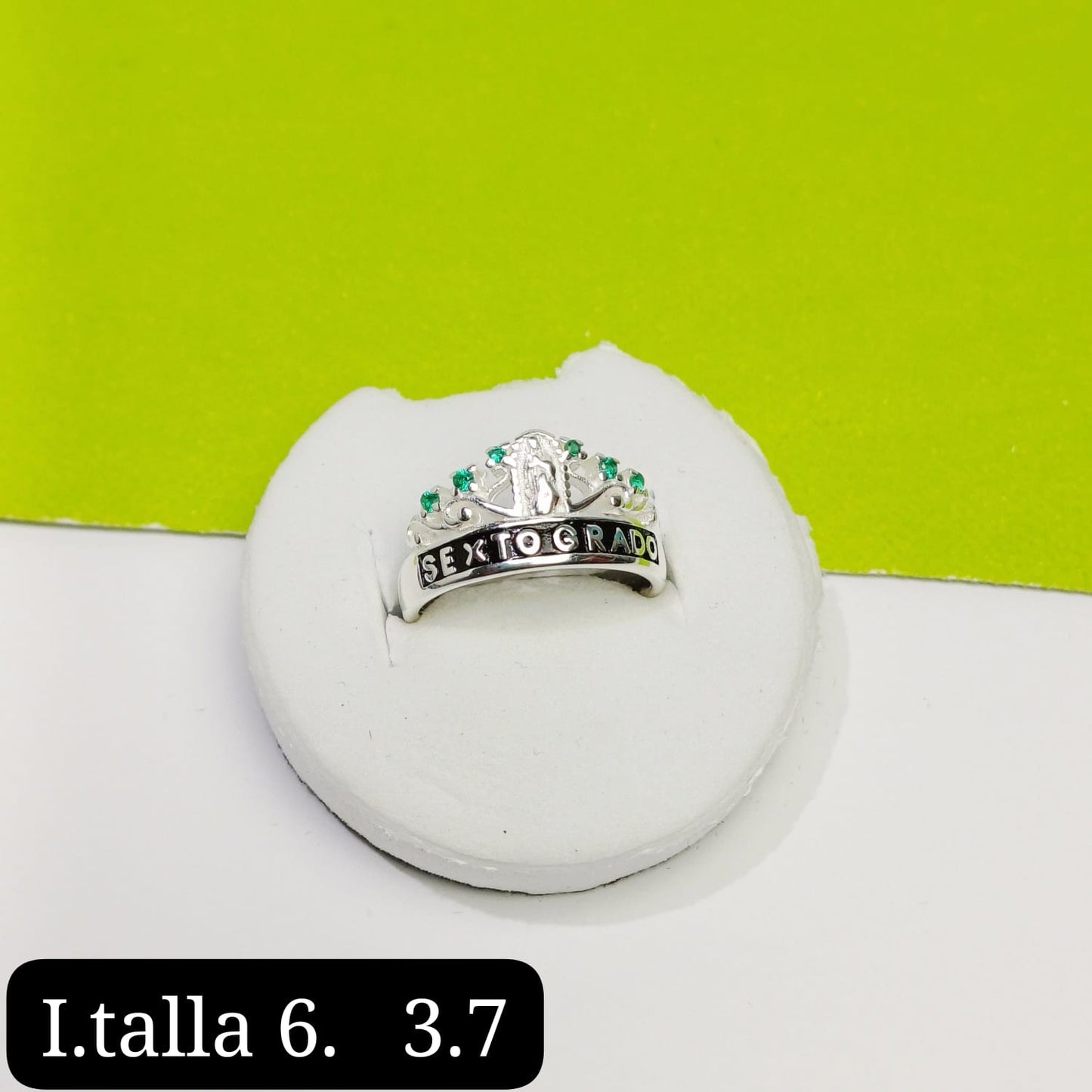 Anillo de graduación 6to grado