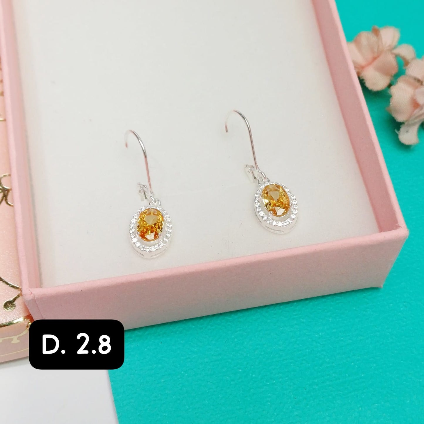 Arete de diseño cuadrado