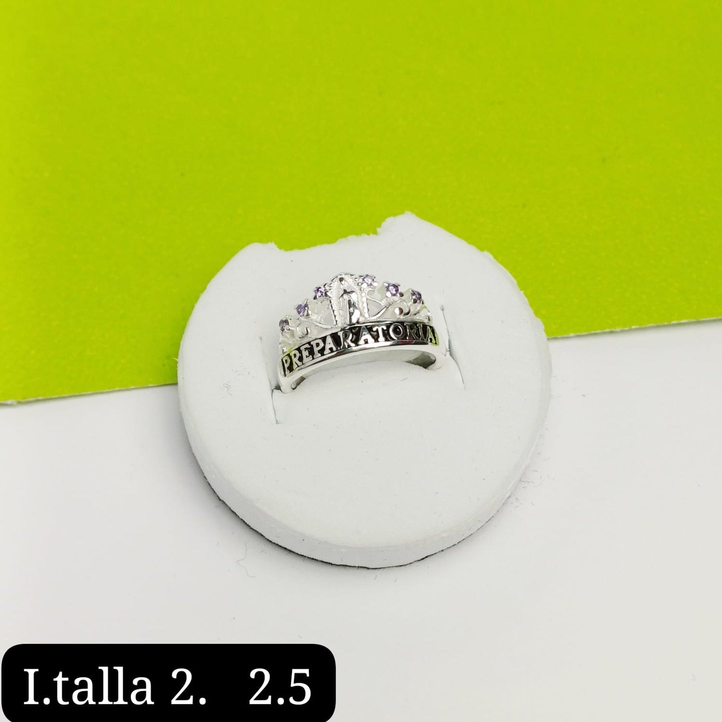 Anillo de graduación preparatoria
