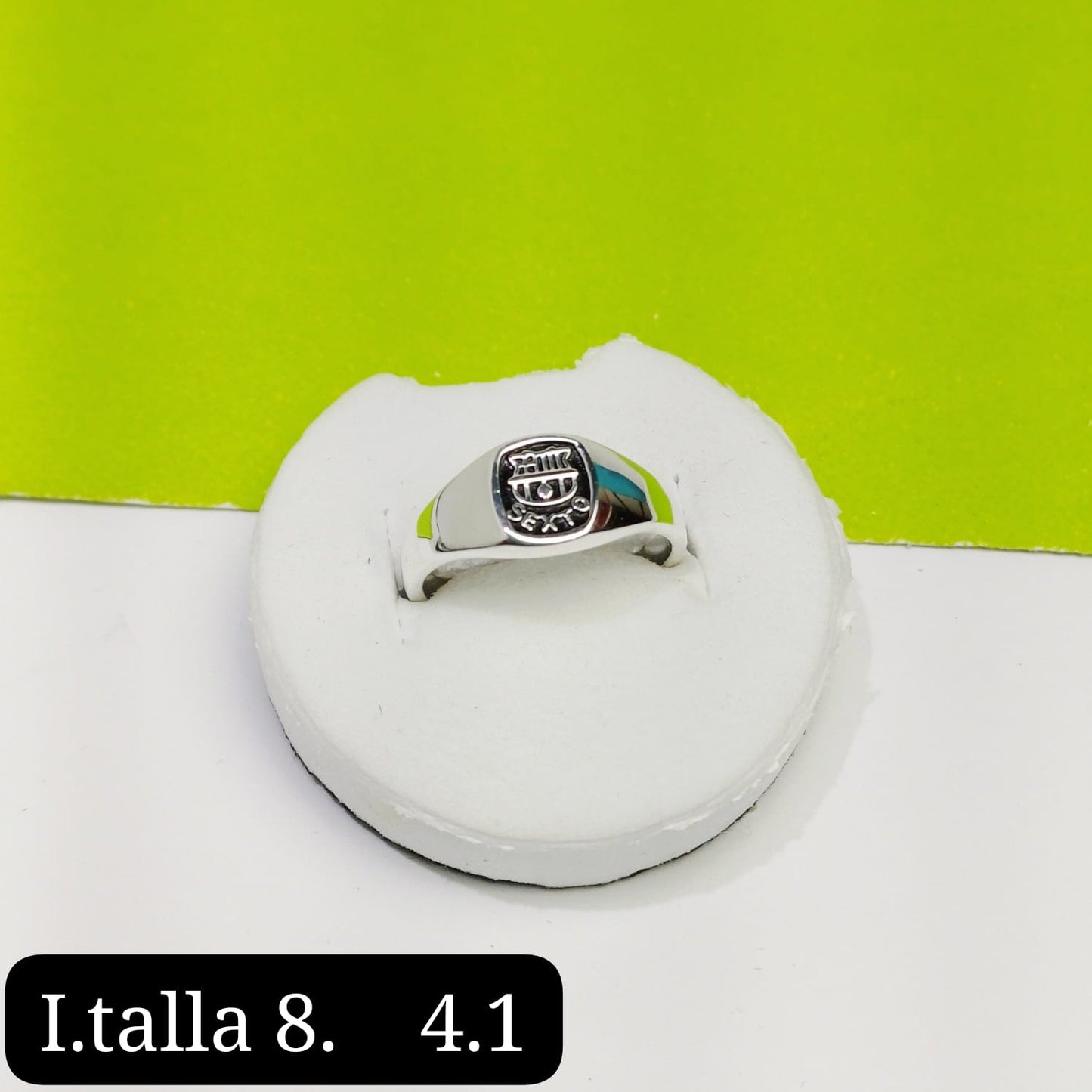 Anillo de graduación 6to grado