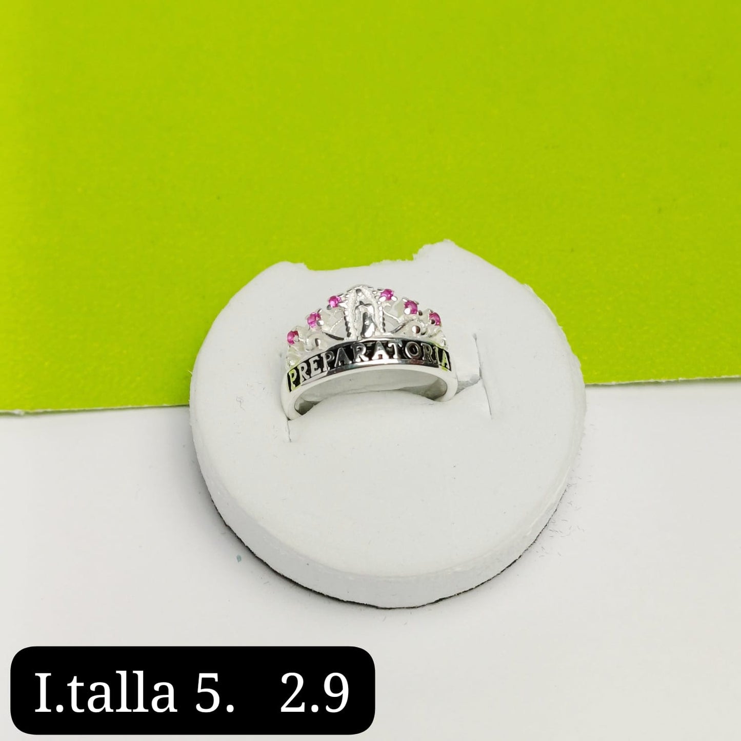 Anillo de graduación preparatoria