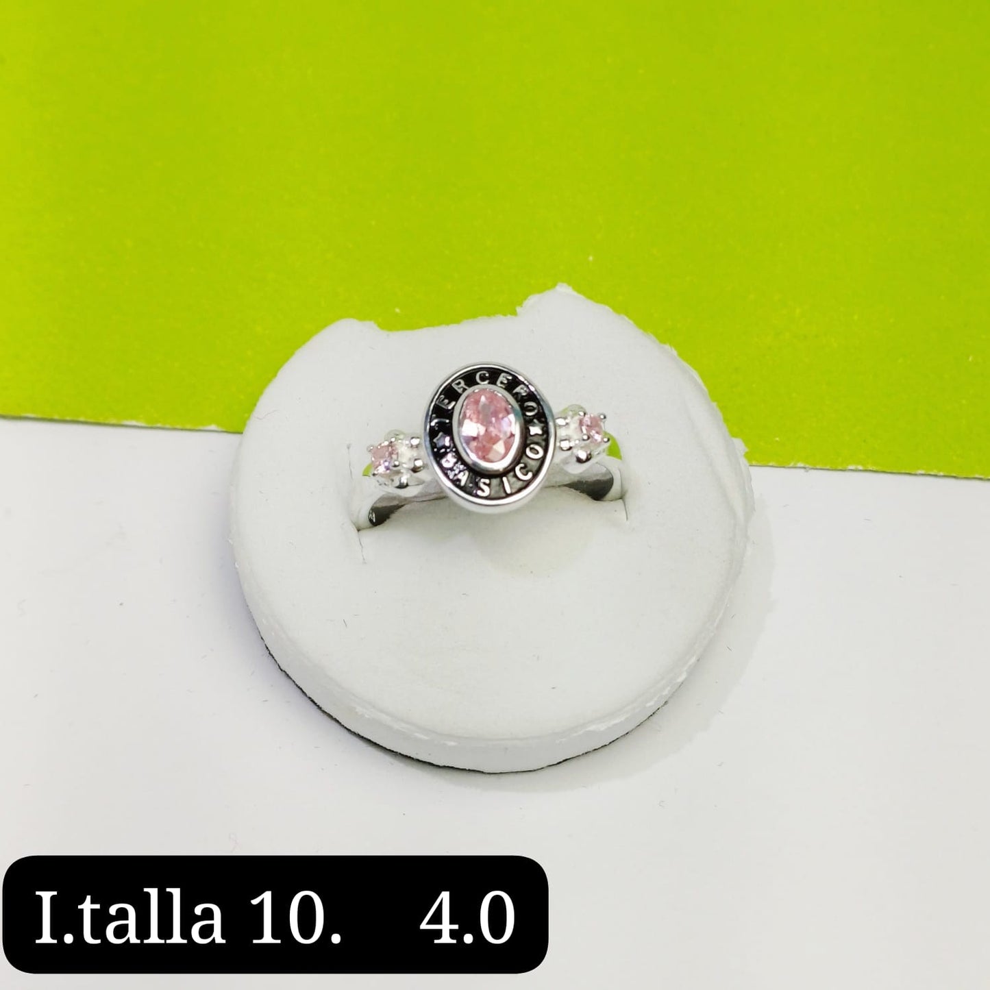 Anillo de graduación 3ro básico