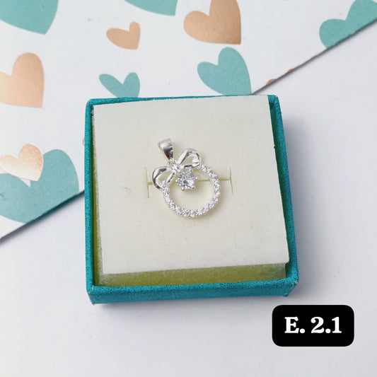 PEF48 - Dije de moño