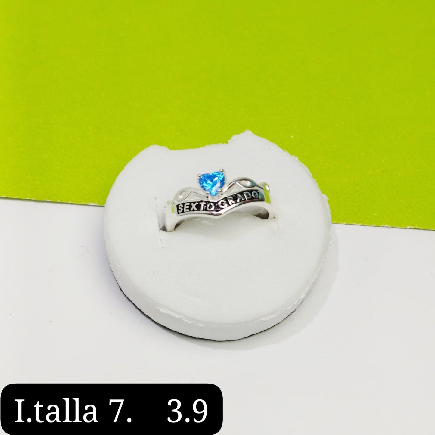 Anillo de graduación 6to grado
