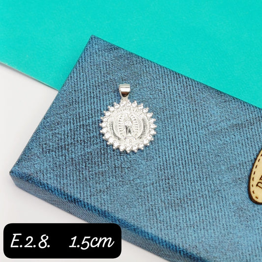 Dije de  virgen de Guadalupe