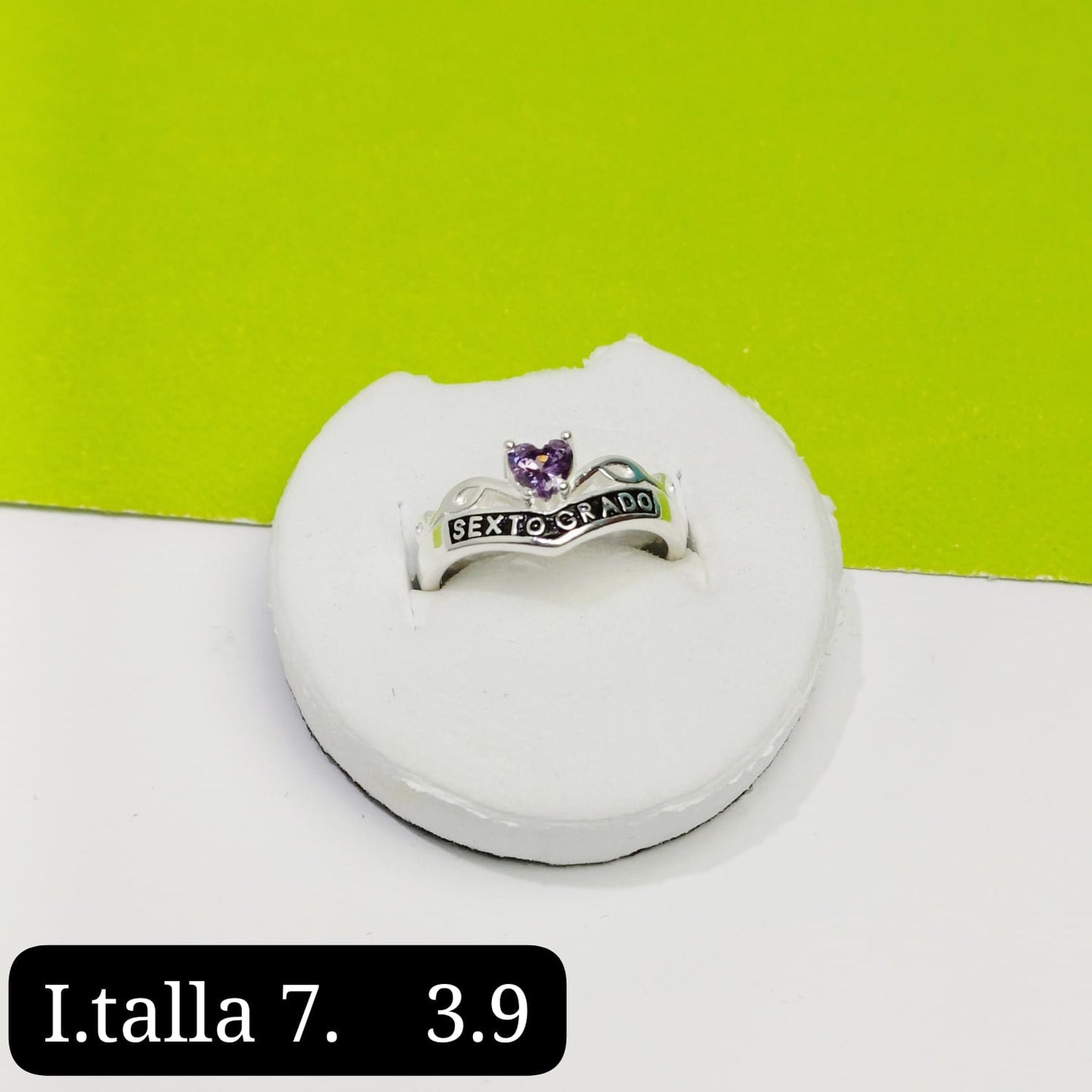Anillo de graduación 6to grado
