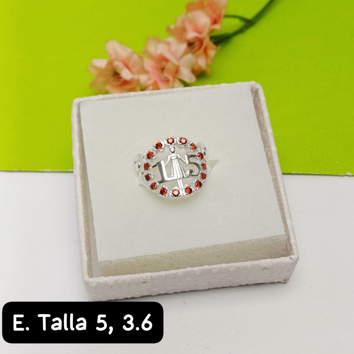 Anillo de 15 años  | 5 US