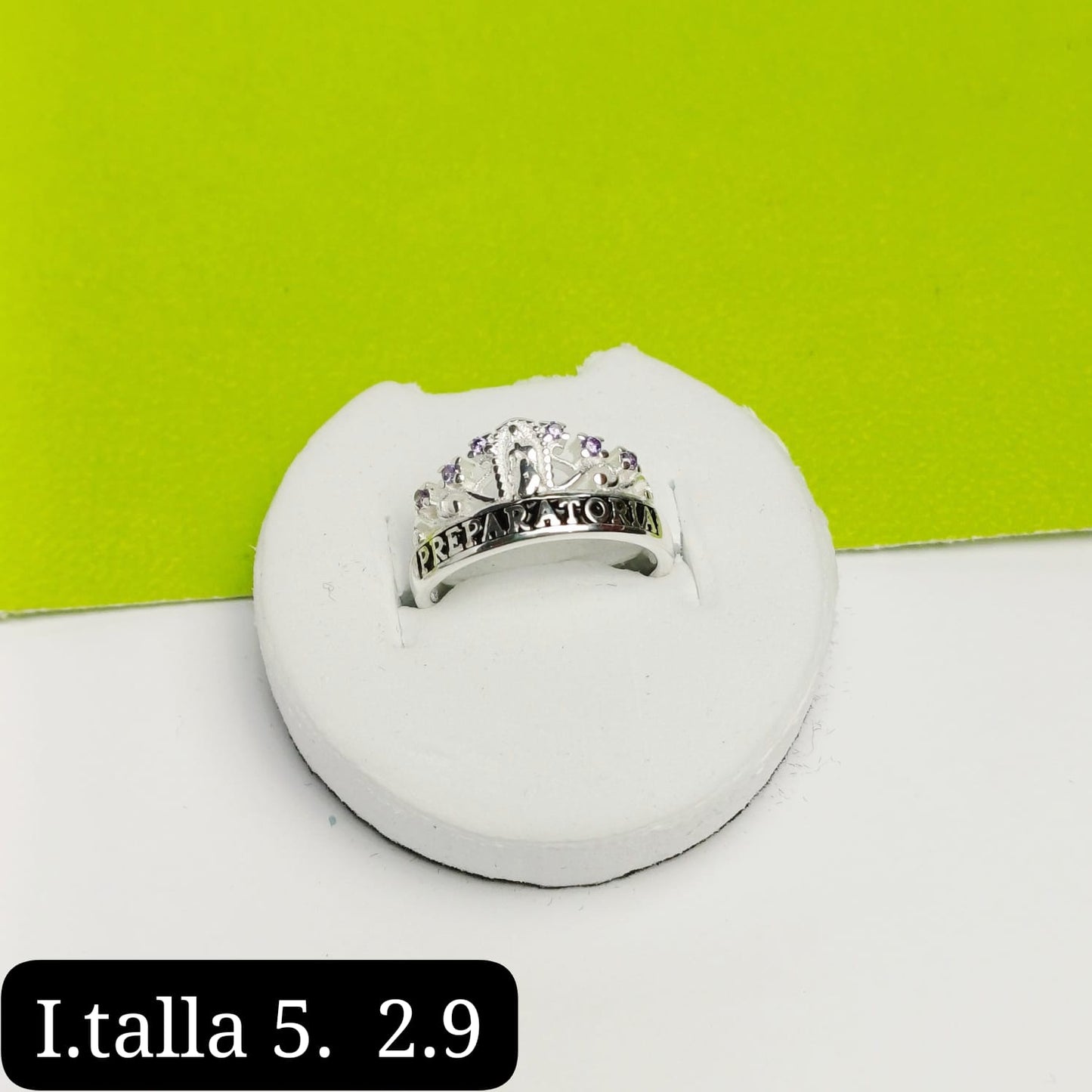 Anillo de graduación preparatoria