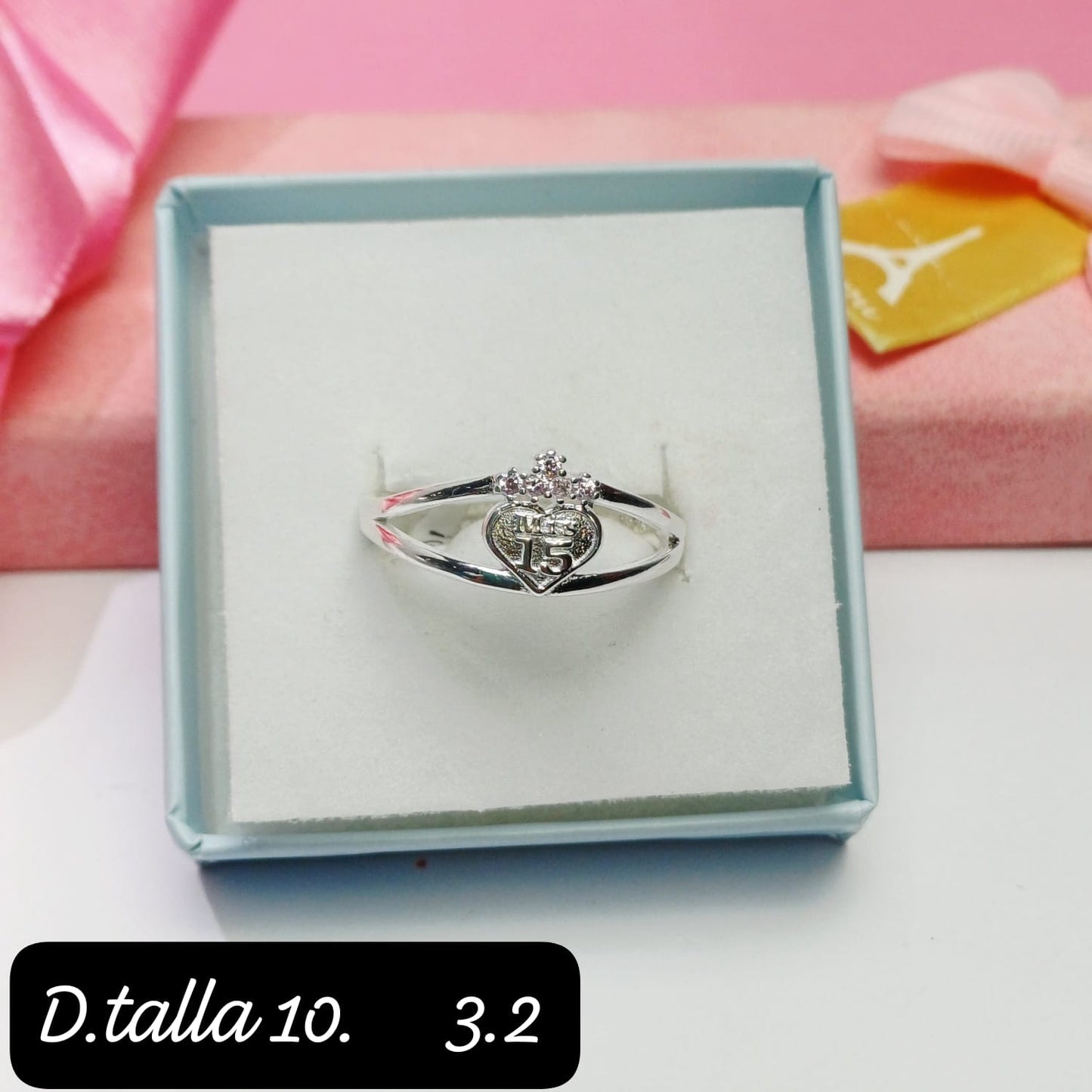 Anillo de 15 años  | 10 US