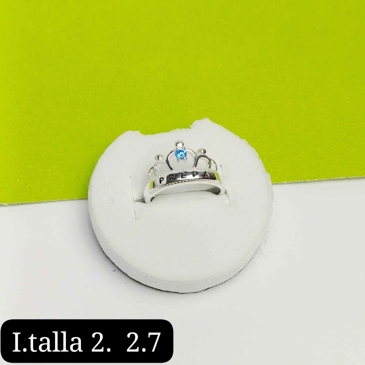 Anillo de graduación preparatoria