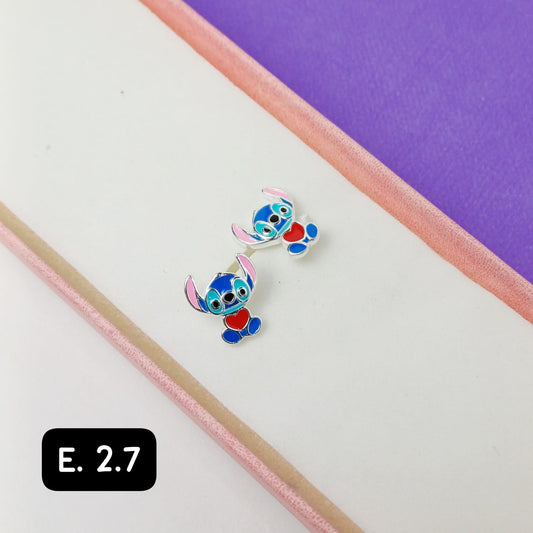 Arete pegado de stich