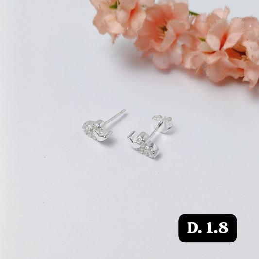 Arete pegado de corazones