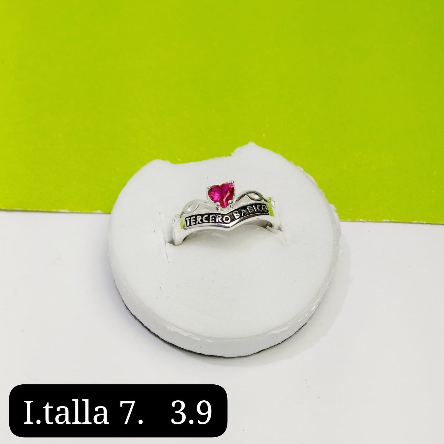 Anillo de graduación 3ro básico