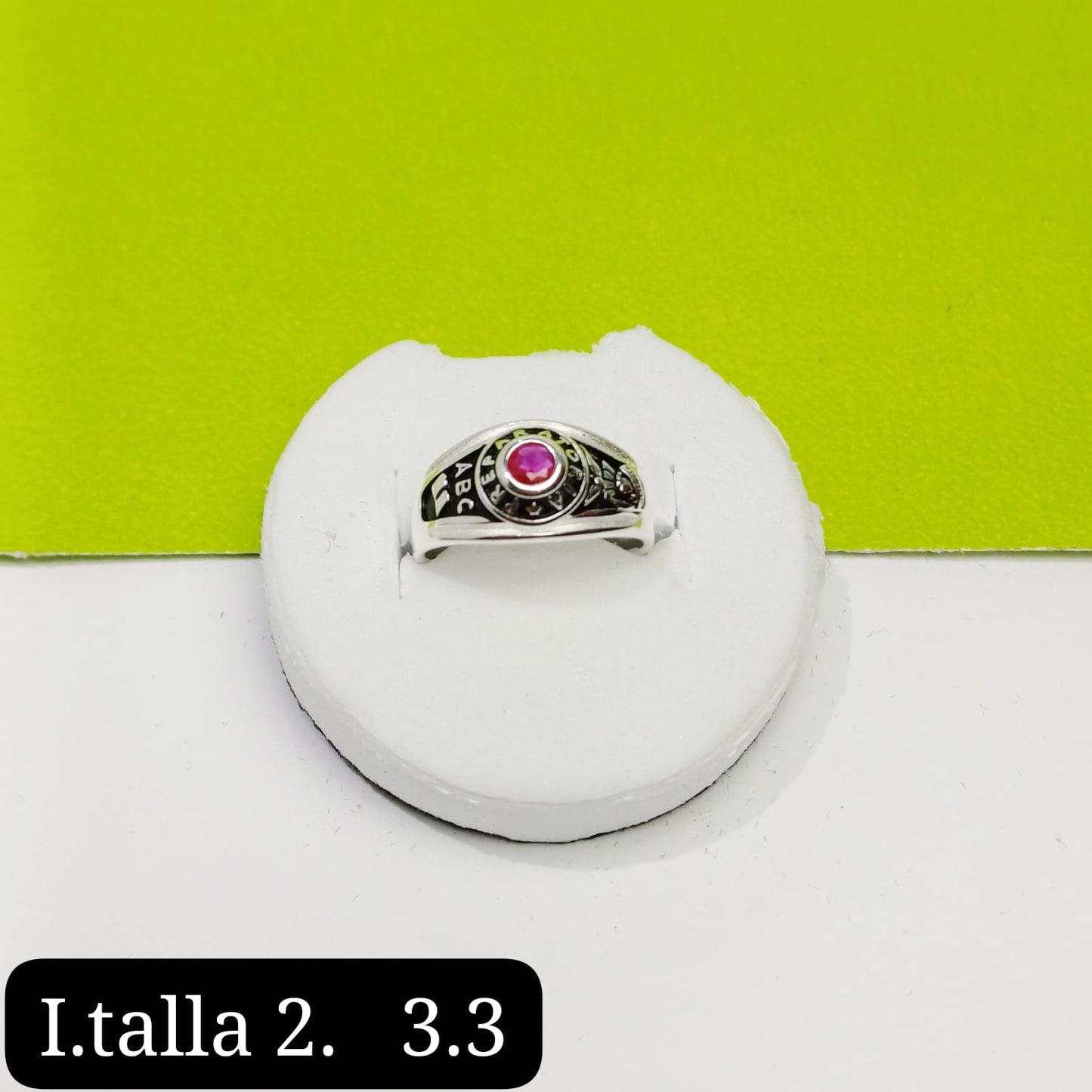 Anillo de graduación preparatoria