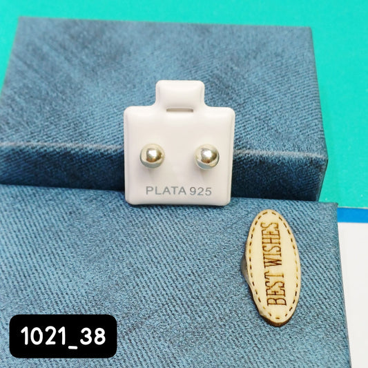 Arete de Broquel bolita de plata