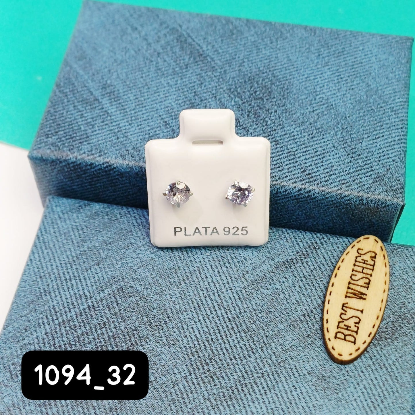 Arete de Broquel lila