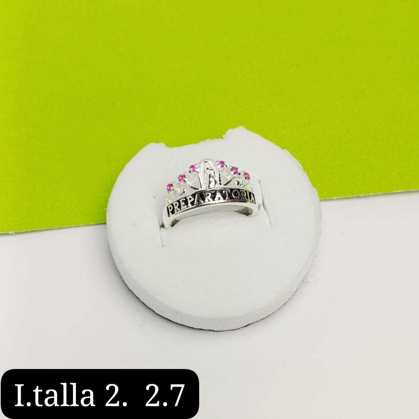 Anillo de graduación preparatoria