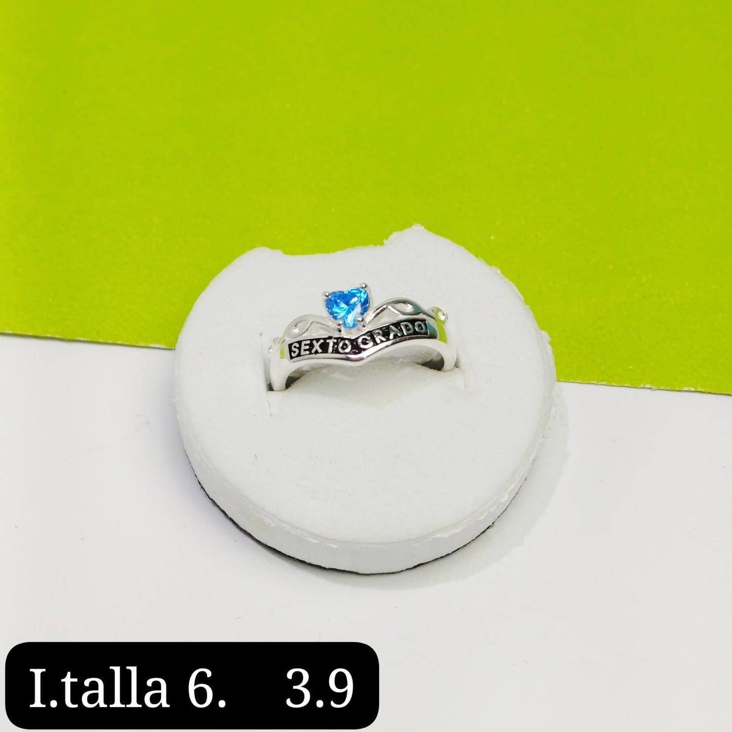 Anillo de graduación 6to grado