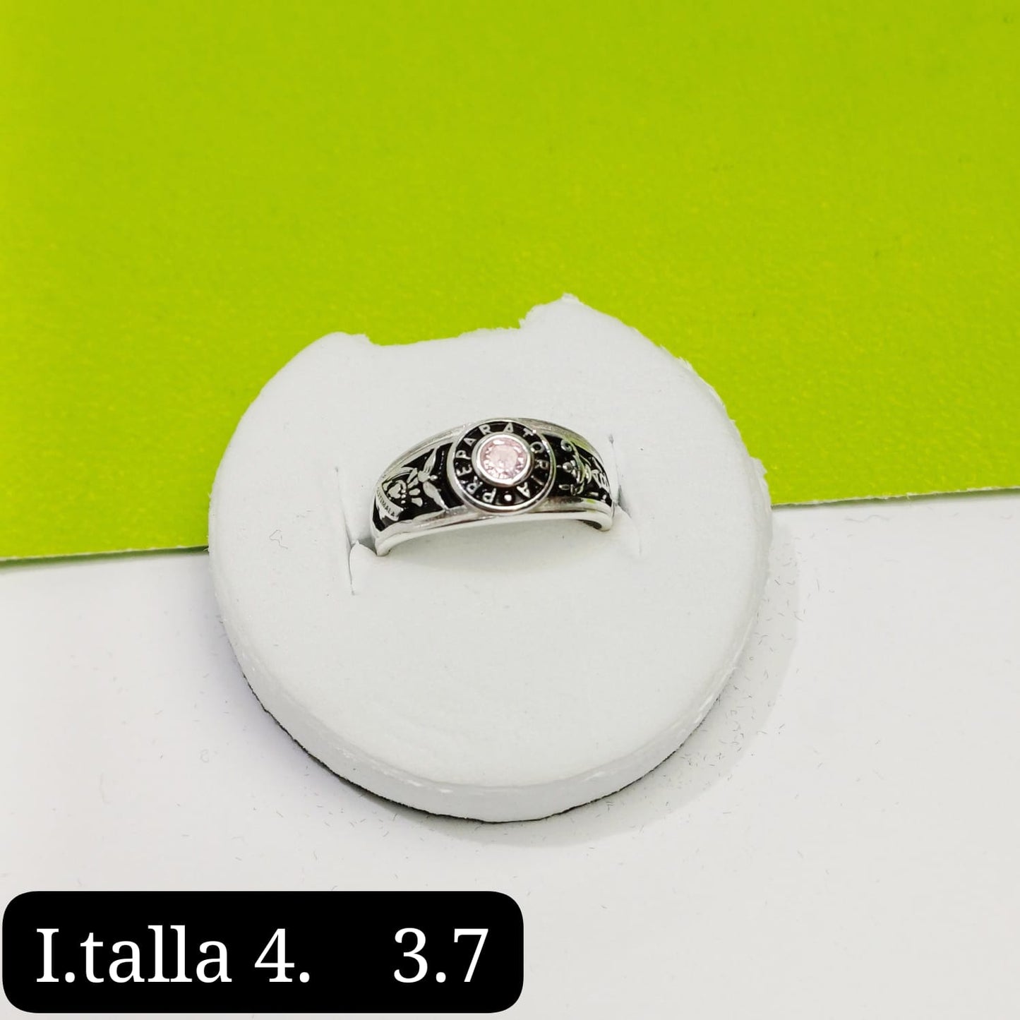 Anillo de graduación preparatoria