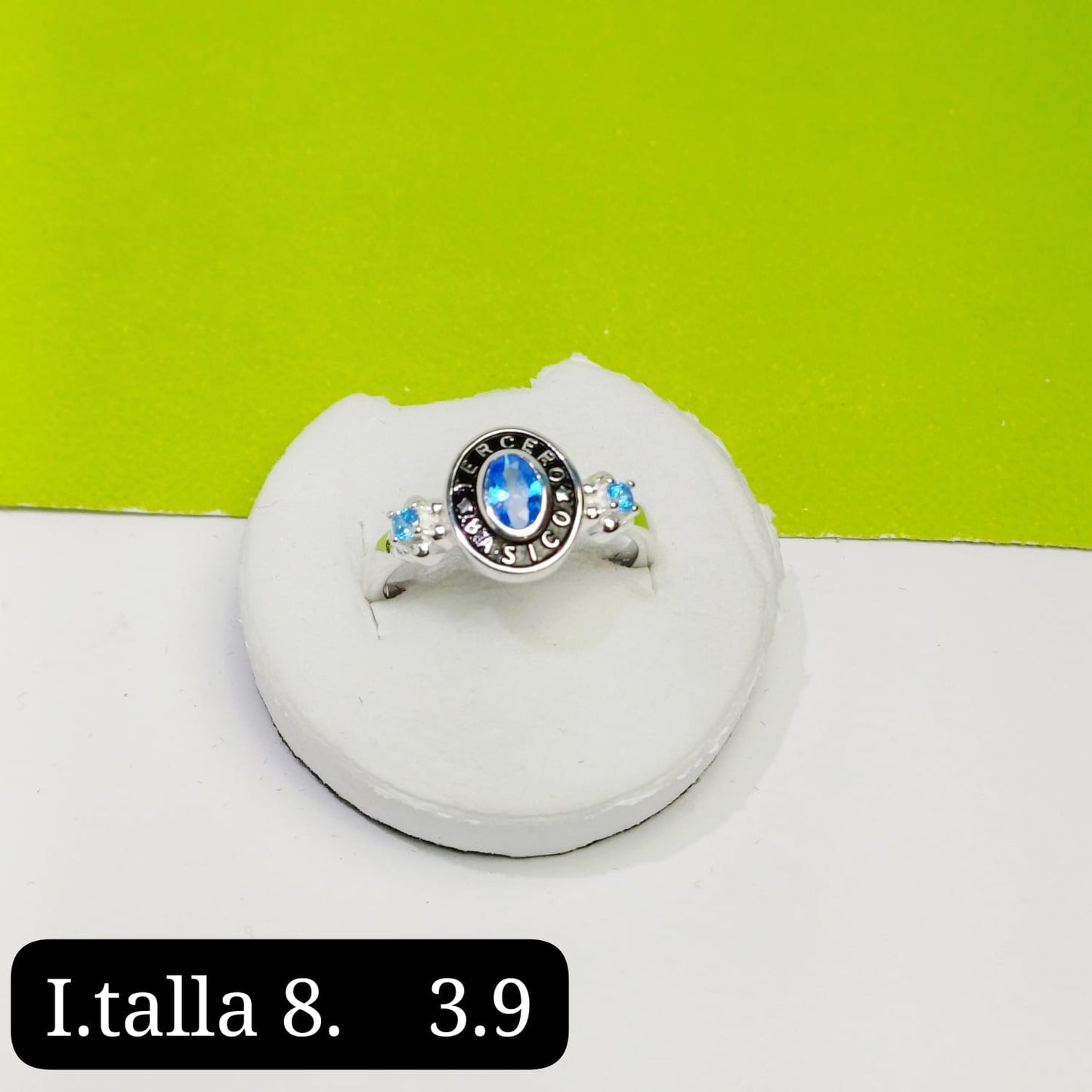 Anillo de graduación 3ro básico